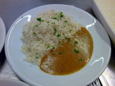 PİRİNÇ UNU MUHALLEBİSİ (PİRAO DE ARROZ) TARİFİ, NASIL YAPILIR?