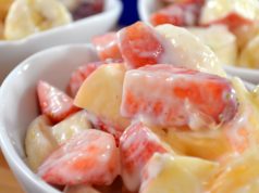 BAL SOSLU MEYVE SALATASI TARİFİ, NASIL YAPILIR?