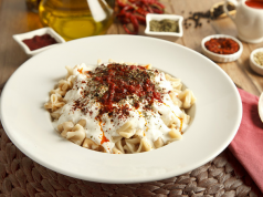 NOHUTLU MANTI TARİFİ, NASIL YAPILIR?