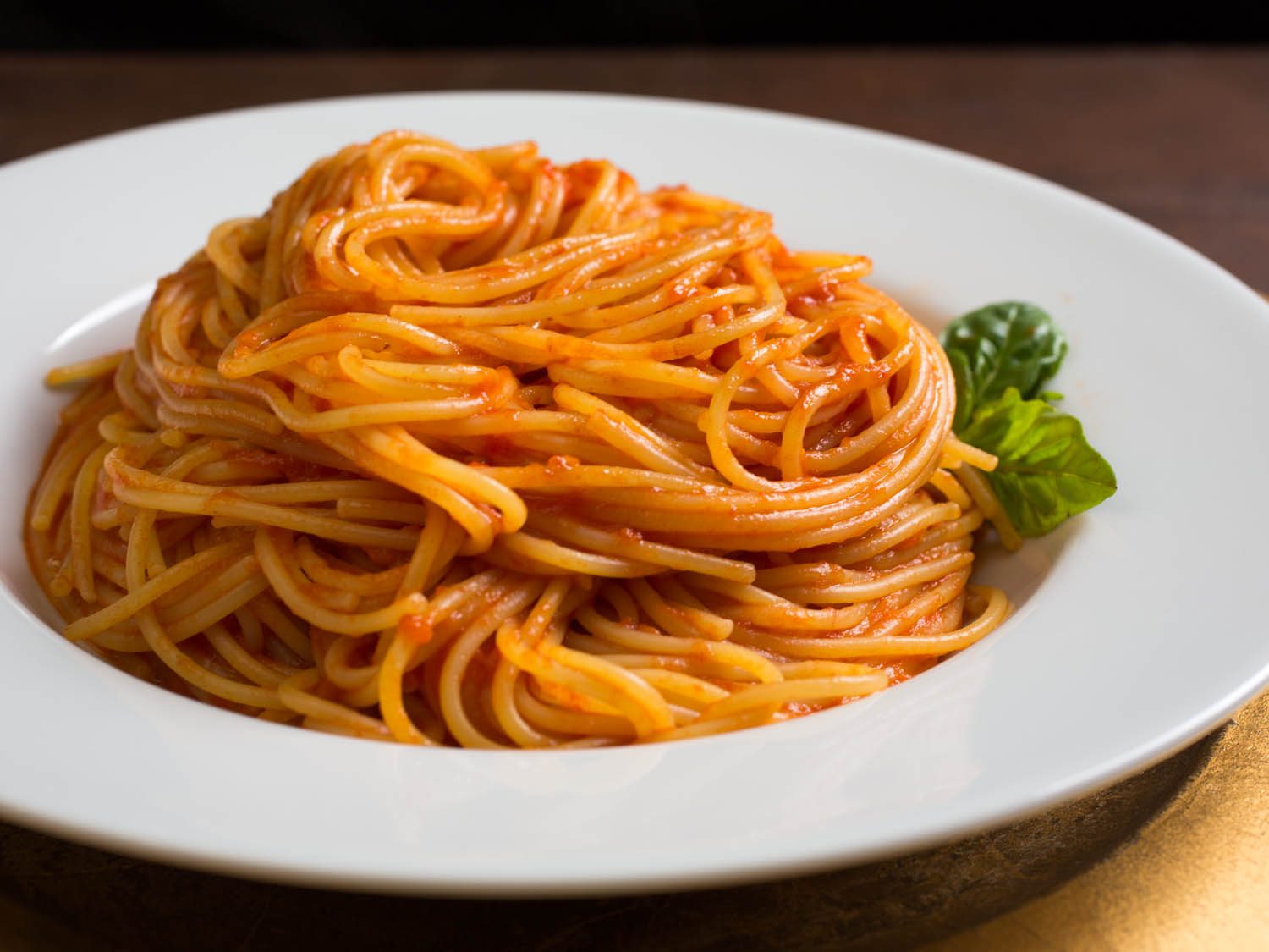 Картинка спагетти. Спагетти. Спагеттони. Паста спагетти. Спагетти с подливкой.