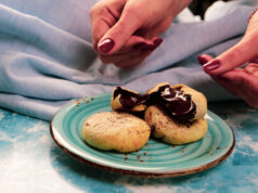 Mutlaka Tadılması Gereken Bir Lezzet: İzmir Bomba